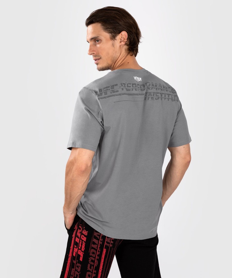 camiseta masculina ufc venum performance institute 2.0 - cinza