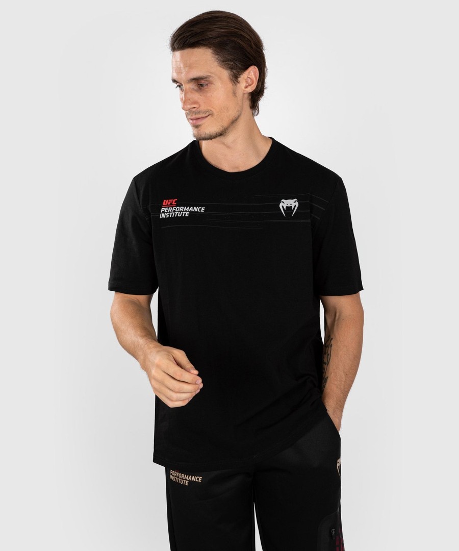 camiseta masculina ufc venum performance institute 2.0 - pretavermelha
