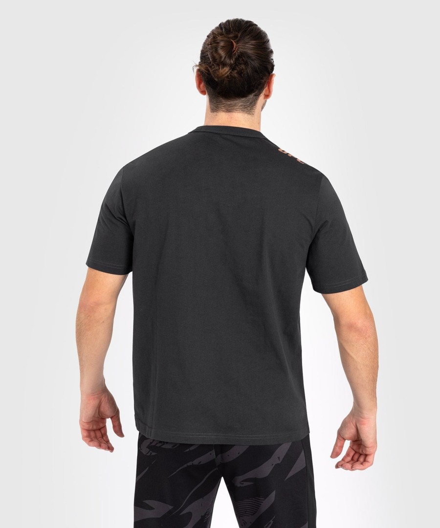 camiseta masculina de manga curta ufc adrenaline by venum fight week - cinza carvão