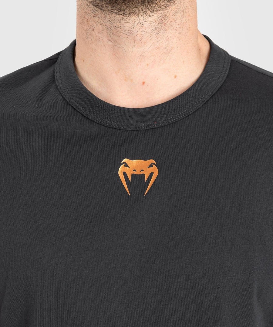camiseta masculina de manga curta ufc adrenaline by venum fight week - cinza carvão