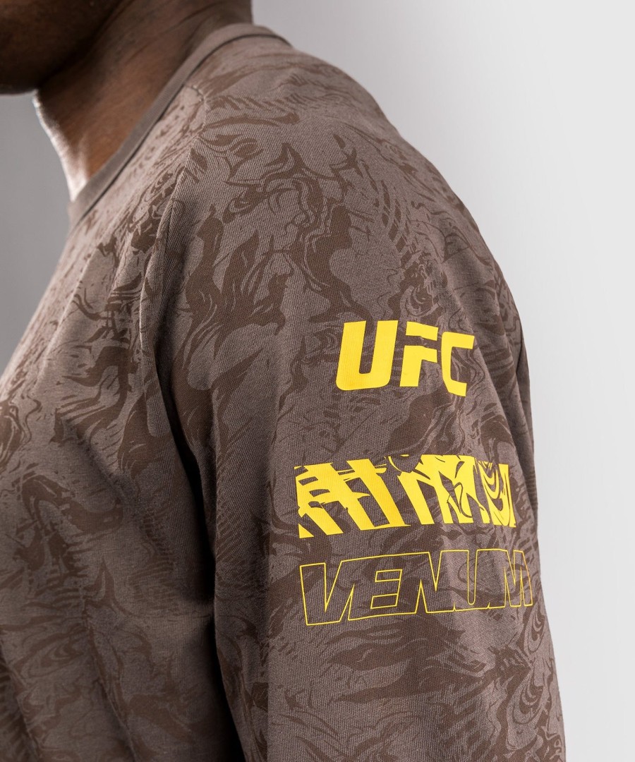 camiseta de manga comprida masculina ufc fusion by venum fight week - marrom terra