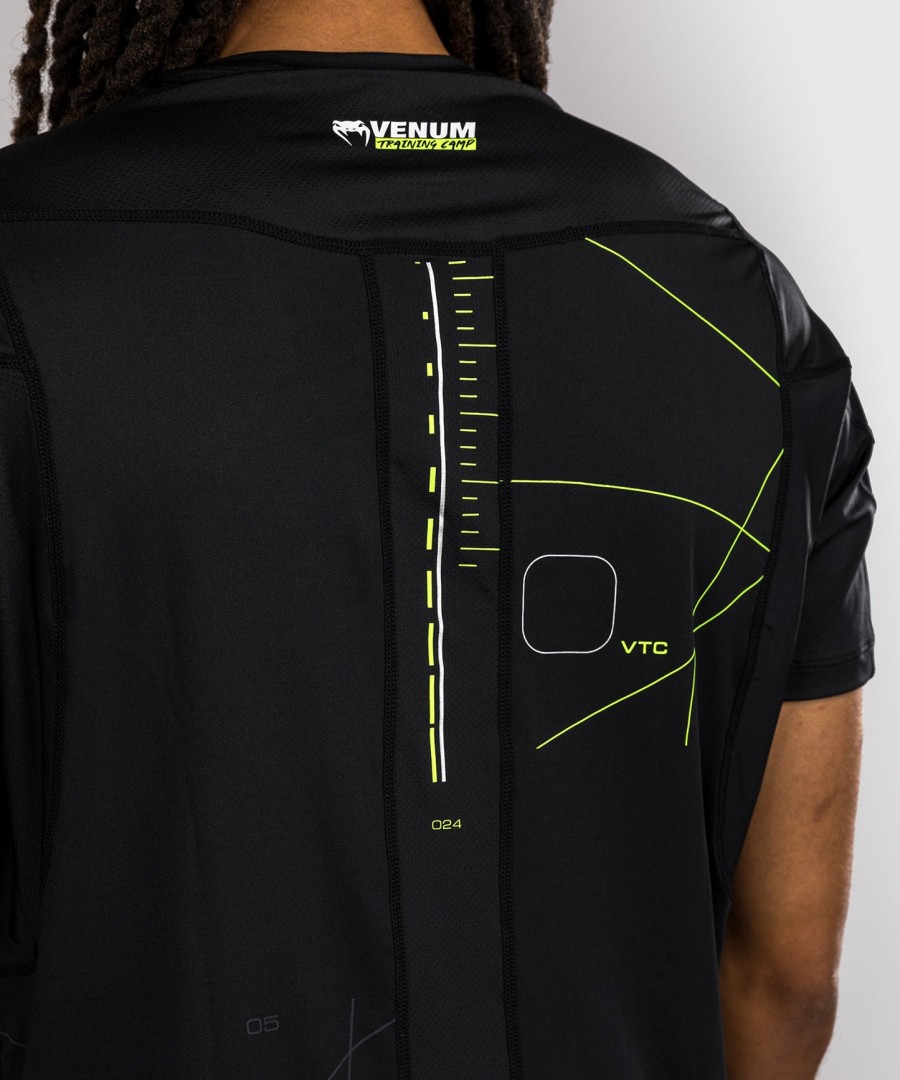 camiseta venum training camp 4.0 dry tech - pretaverde neon