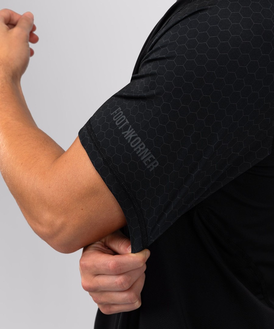 camiseta foot korner x venum hexagon mma - pretaprateada