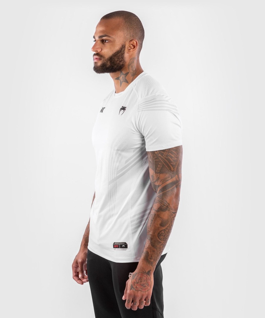 camisa de entrada autêntica do ufc venum fight night para homens - branca