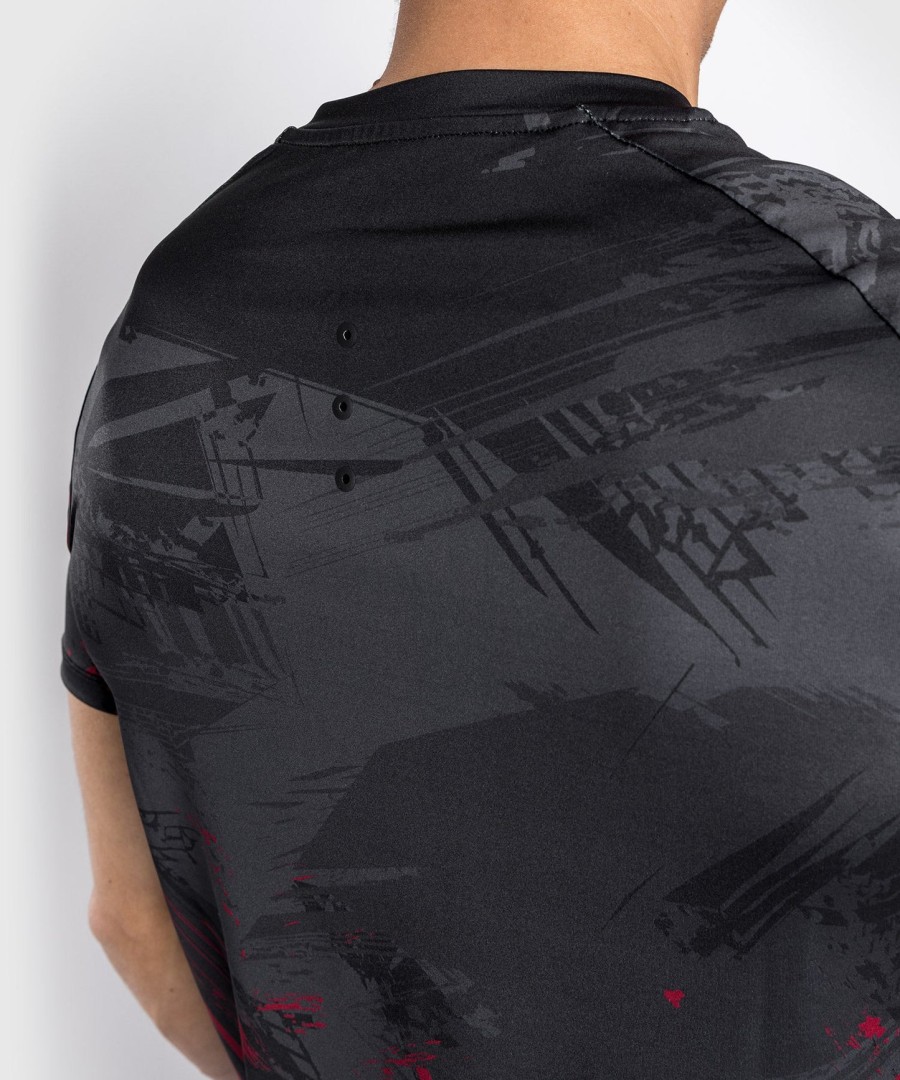 camiseta masculina ufc venum authentic fight week 2.0 dry tech - preta