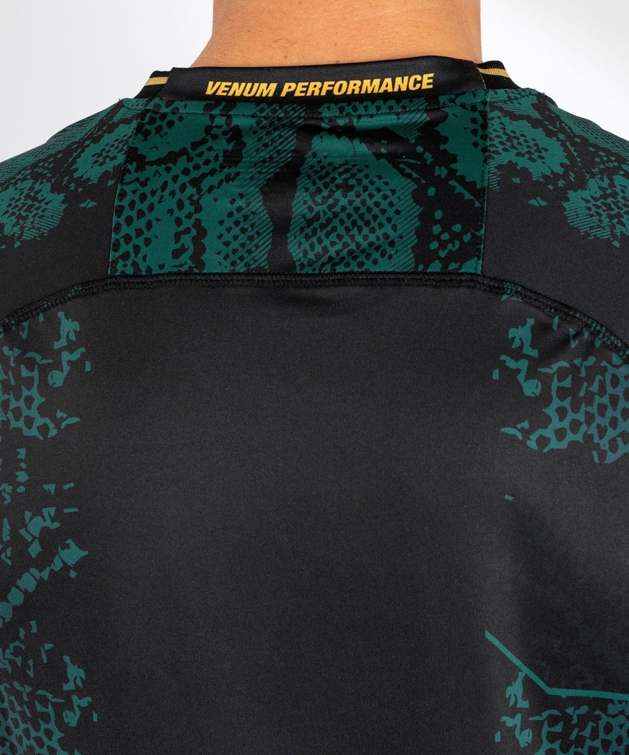 camisa autêntica ufc adrenaline by venum fight night para homem - edição esmeralda - verdepretodourado