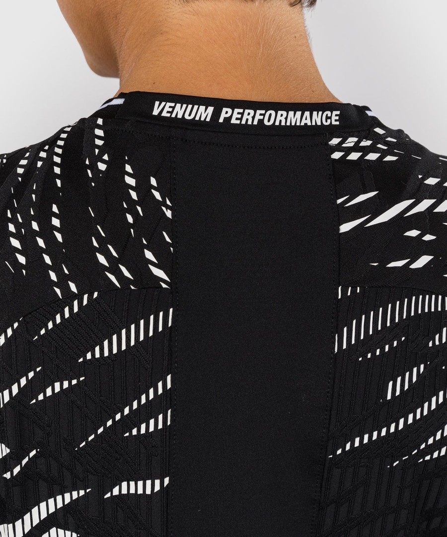 camisa de entrada autêntica do ufc fusion by venum fight night para mulheres - preta
