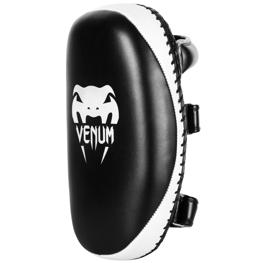 protetores de chute venum light - couro skintex - pretogelo par