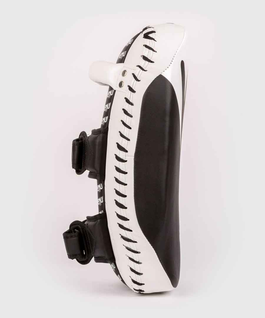 protetores de chute venum absolute par - pretobranco
