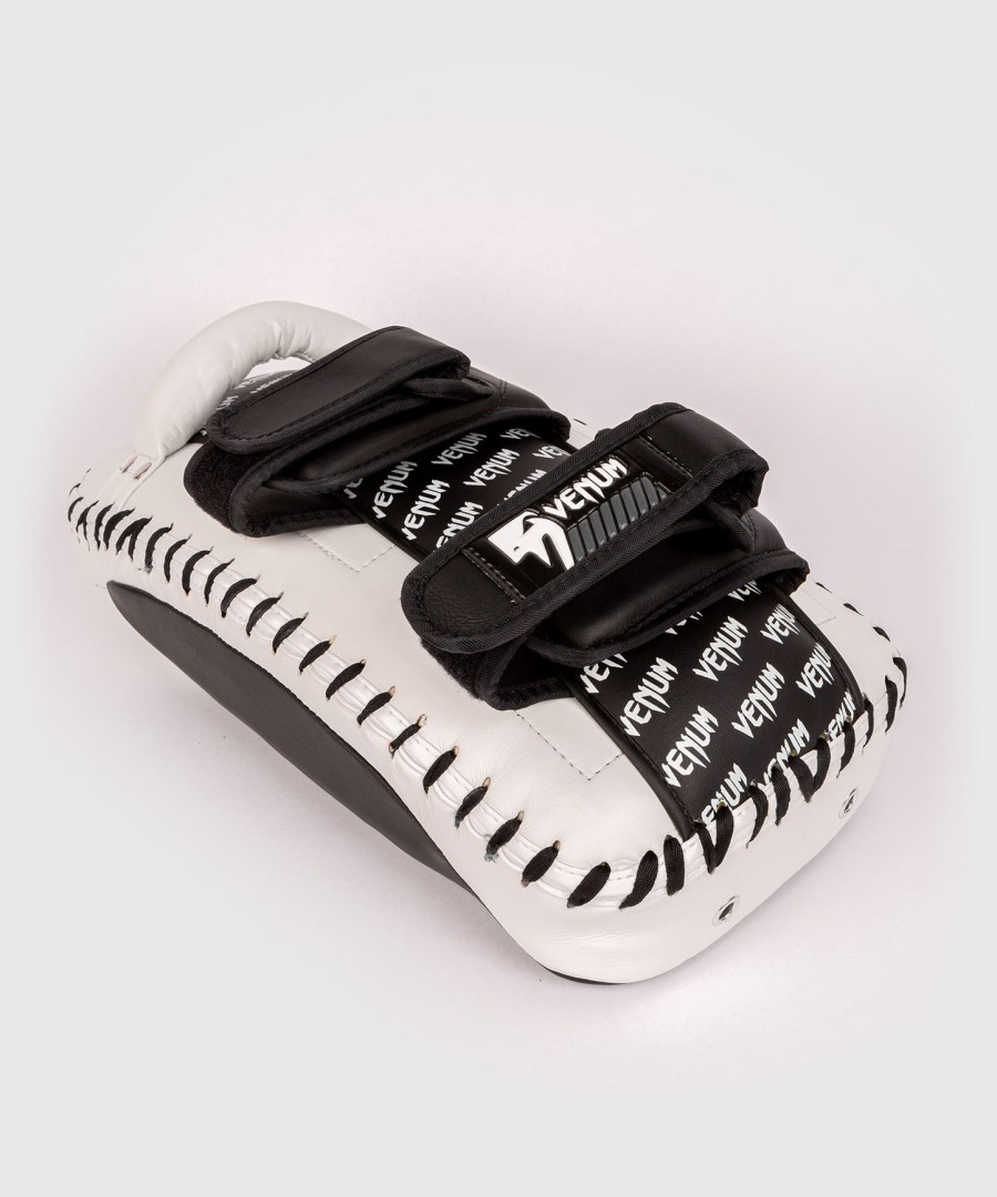 protetores de chute venum absolute par - pretobranco