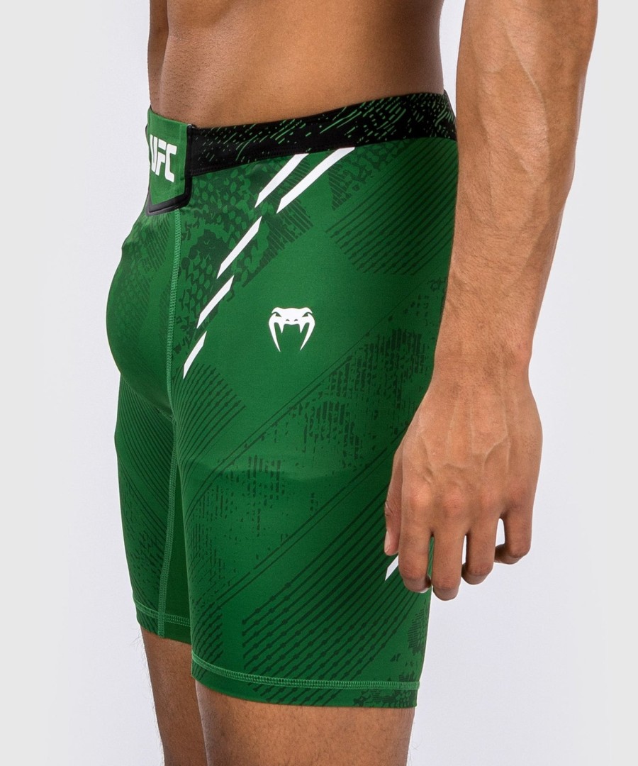 bermuda ufc adrenaline by venum authentic fight night masculina vale tudo - verde
