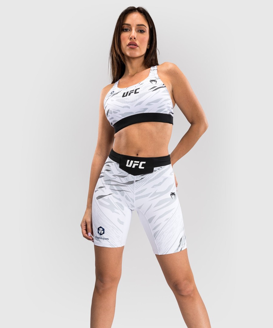 ufc fusion by venum authentic fight night short feminino vale tudo - ajuste longo - branco