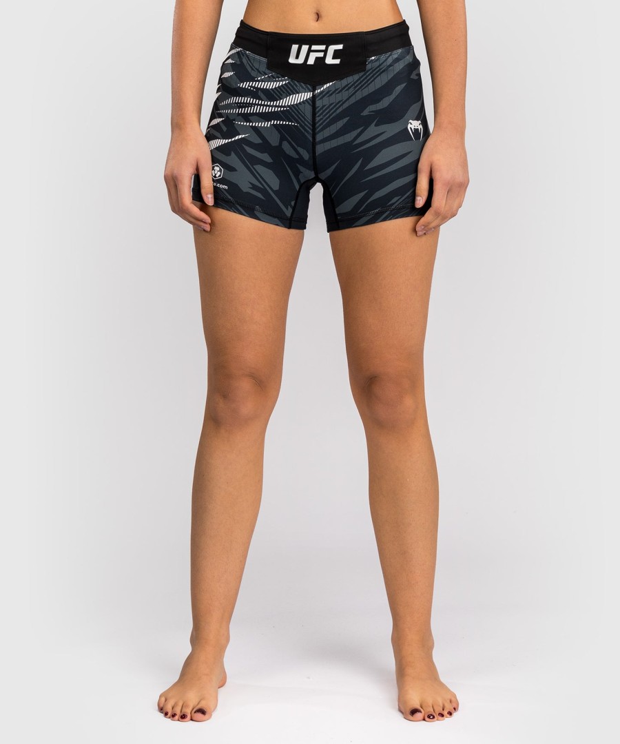 ufc fusion by venum authentic fight night short feminino vale tudo - corte curto - preto
