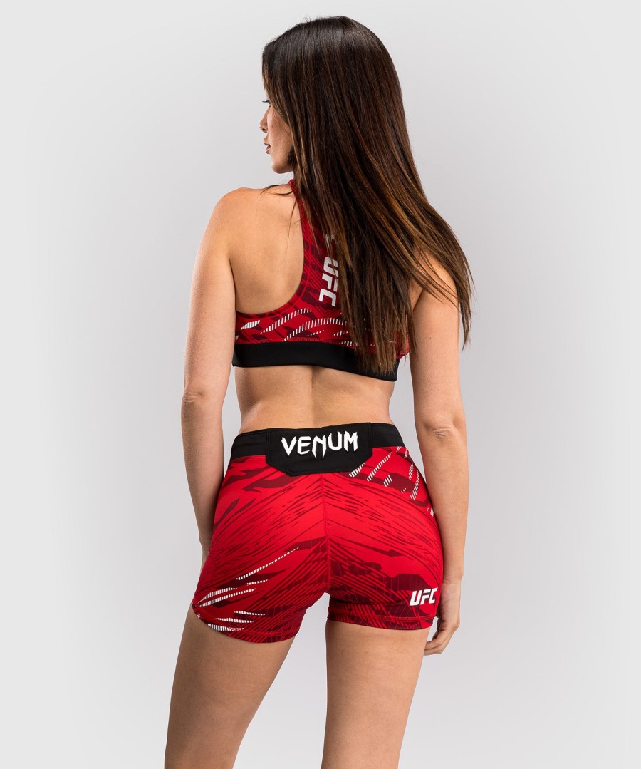 ufc fusion by venum authentic fight night short feminino vale tudo - corte curto - vermelho