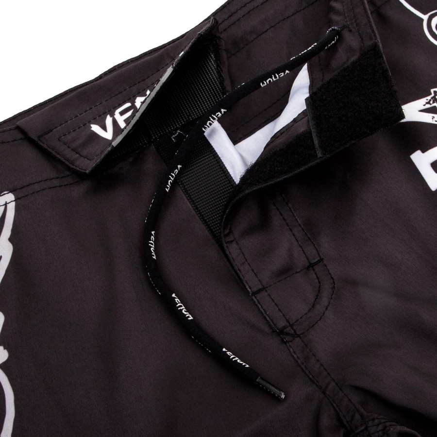 venum born to fight kids fightshorts - pretobranco