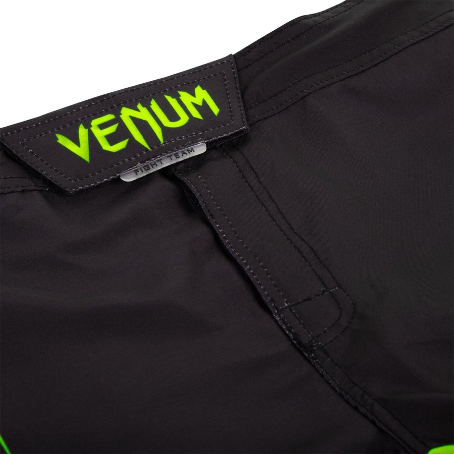 calção de luta venum challenger - pretoamarelo neo