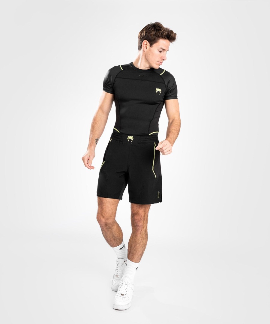 venum fusion 2.0 fightshort - pretoamarelo