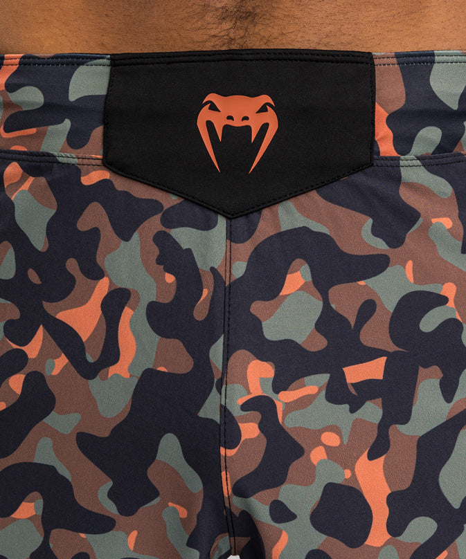 venum jungle ops fightshorts - camuflagem canyon