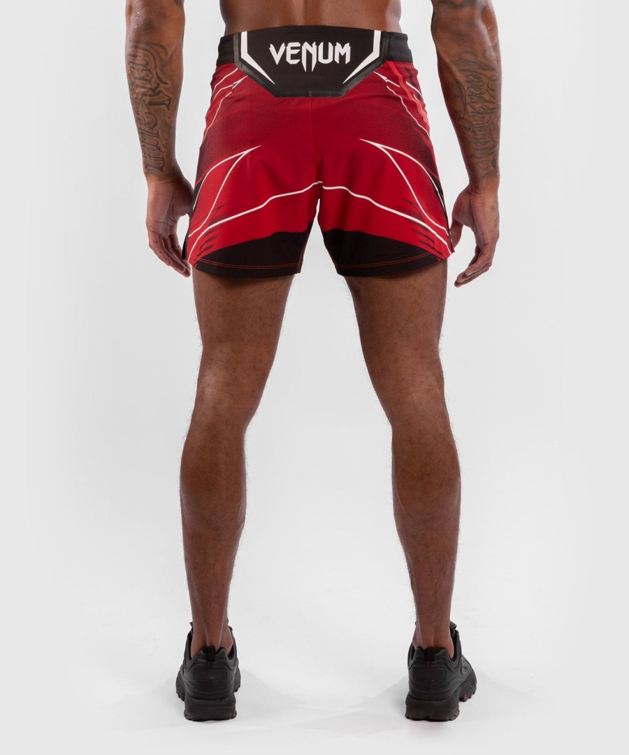 calção masculino ufc venum authentic fight night - corte curto - vermelho