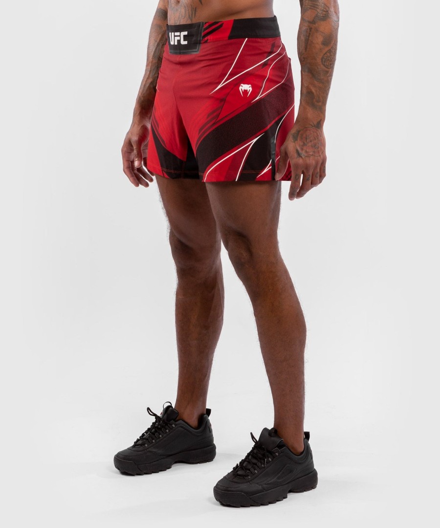 calção masculino ufc venum authentic fight night - corte curto - vermelho