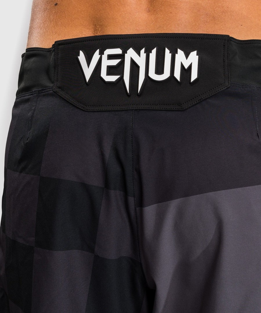shorts de luta masculinos ufc unrivaled by venum black stipe miocic