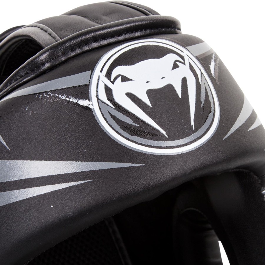 capacete venum gladiator 3.0 - pretobranco