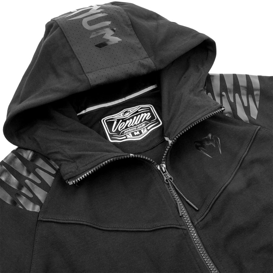 moletom com capuz venum laser - feminino - pretopreto - exclusivo