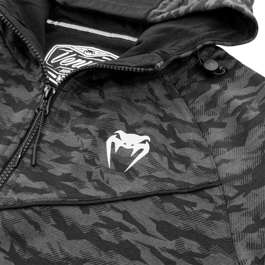 moletom com capuz venum laser - feminino - camuflagem escura - exclusivo