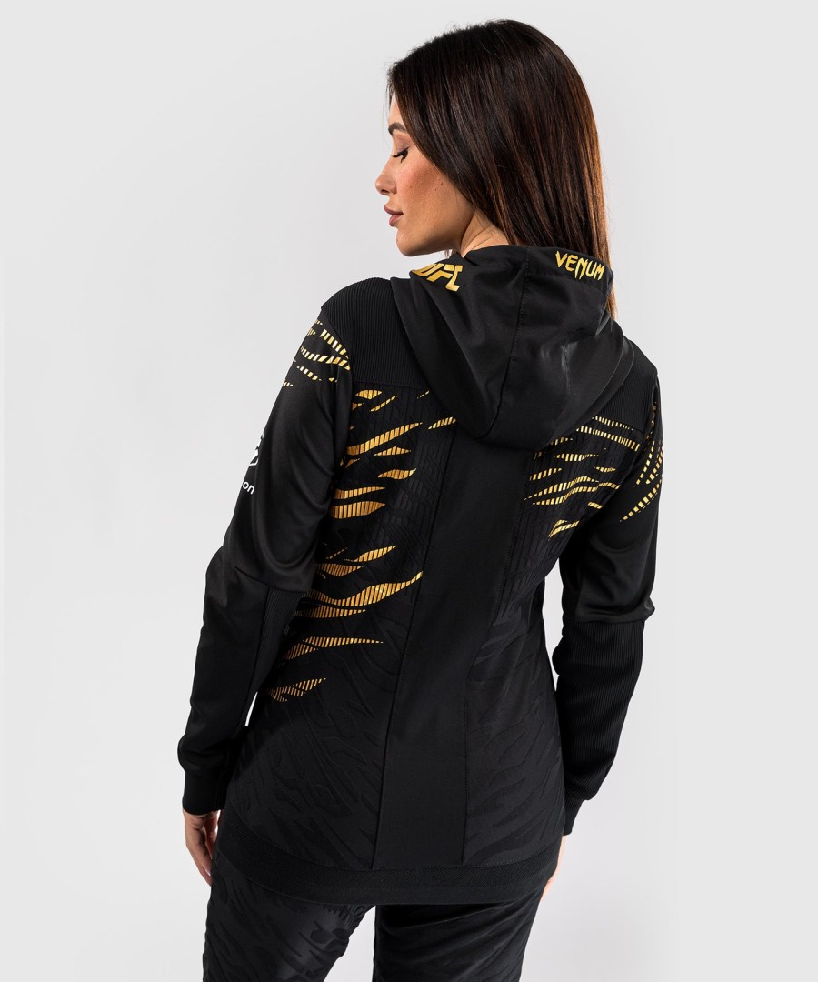 moletom com capuz ufc fusion by venum authentic fight night feminino walkout - campeã