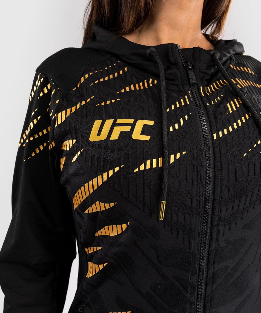moletom com capuz ufc fusion by venum authentic fight night feminino walkout - campeã