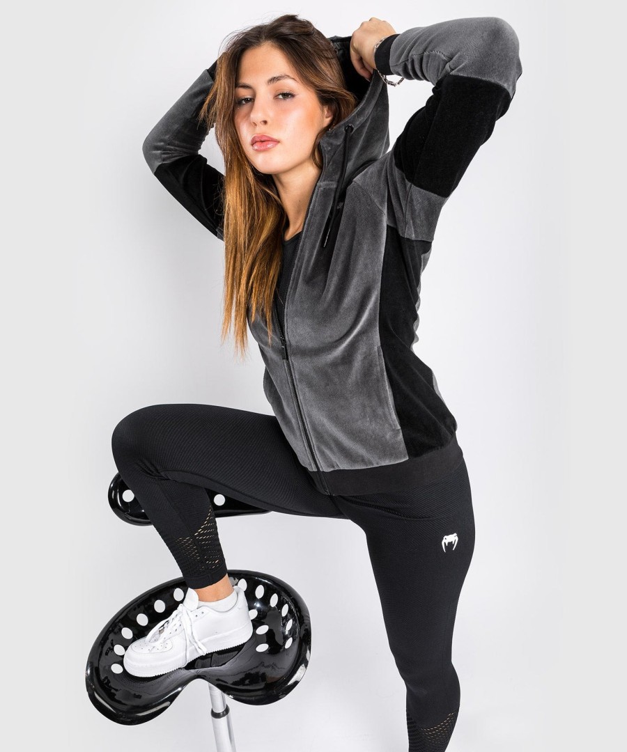 jaqueta esportiva venum camoline 2.0 velvet - feminina - cinzapreta
