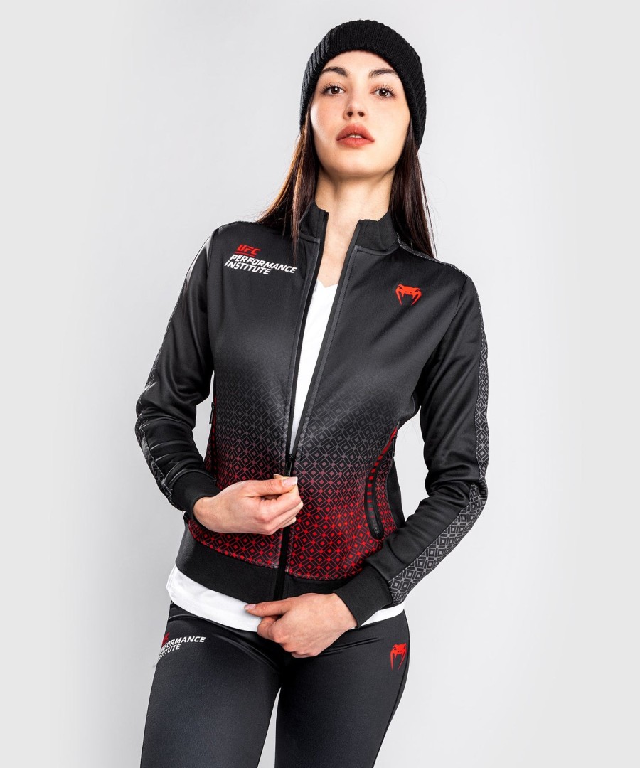 jaqueta esportiva ufc venum performance institute - feminina - pretavermelha
