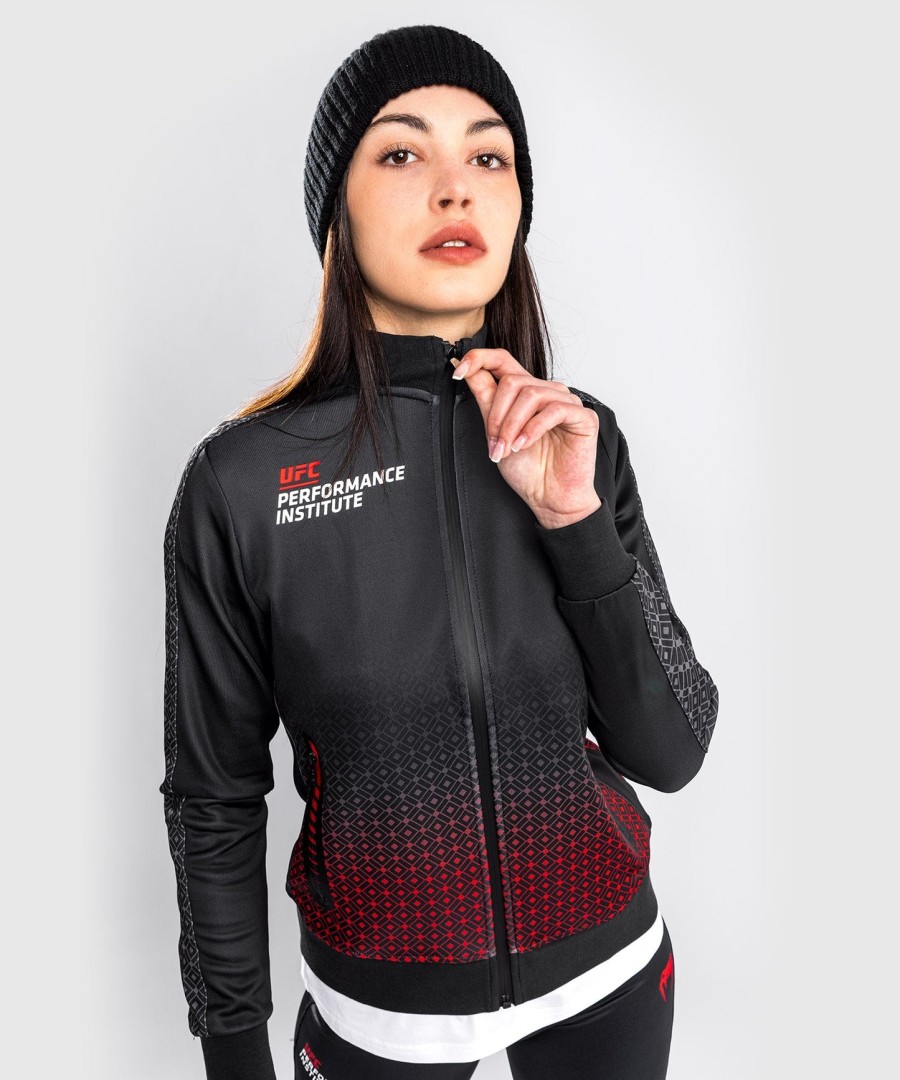 jaqueta esportiva ufc venum performance institute - feminina - pretavermelha