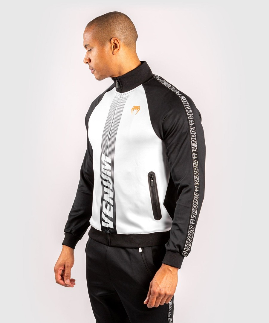 jaqueta esportiva venum club 212 – pretobranco