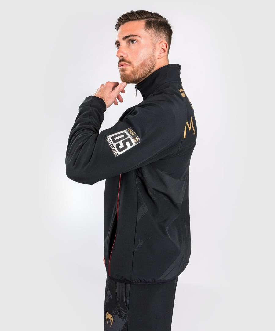 jaqueta softshell venum x mirage - pretodourado
