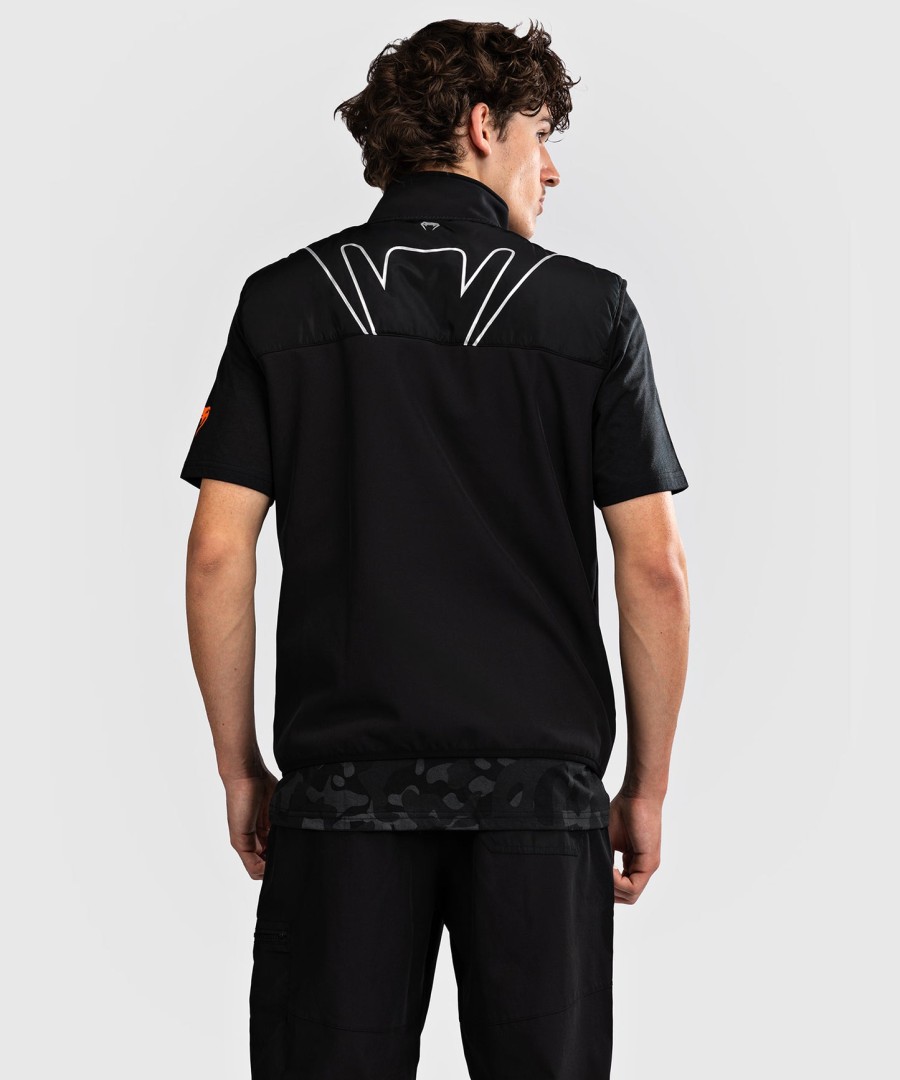 jaqueta softshell venum paddock de manga curta - preta