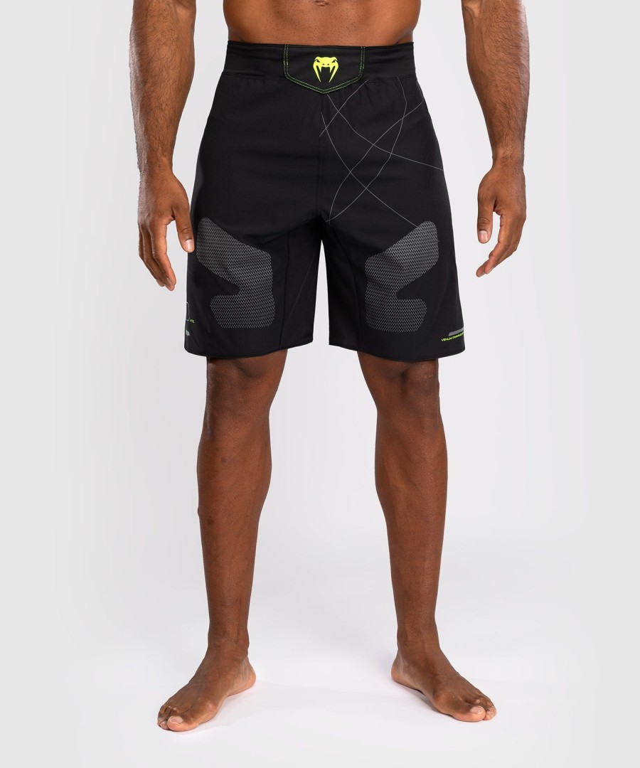 venum training camp 4.0 fight short - pretoverde neon
