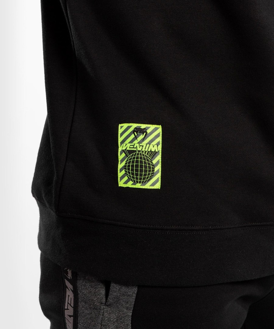 moletom venum stripes com gola redonda - preto