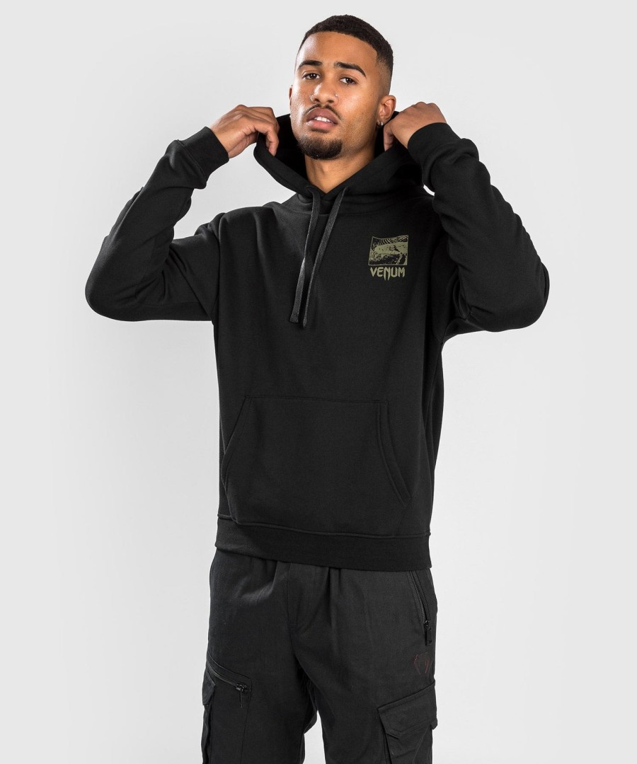 moletom com capuz venum fangs corte regular - preto