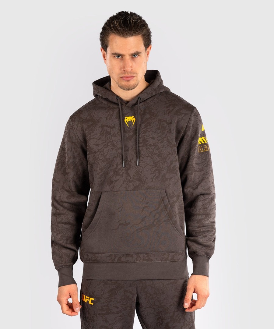 moletom com capuz masculino ufc fusion by venum fight week - marrom terra