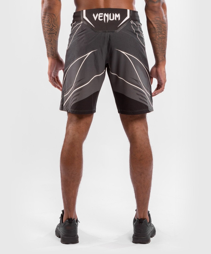 calção masculino ufc venum authentic fight night - corte longo - preto