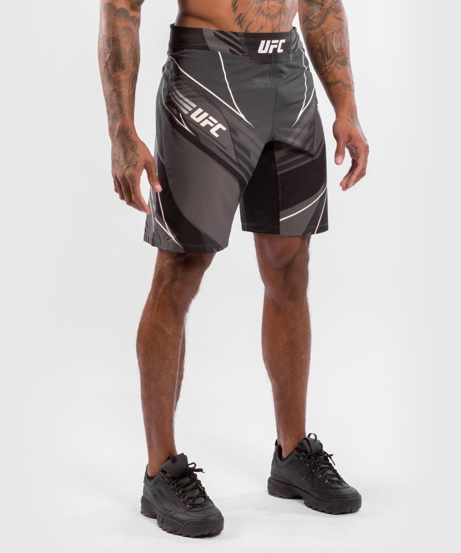 calção masculino ufc venum authentic fight night - corte longo - preto