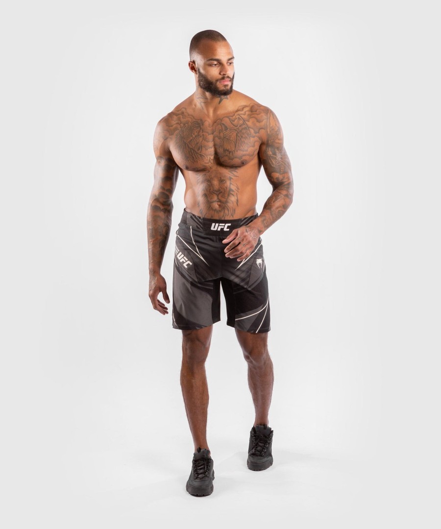 calção masculino ufc venum authentic fight night - corte longo - preto