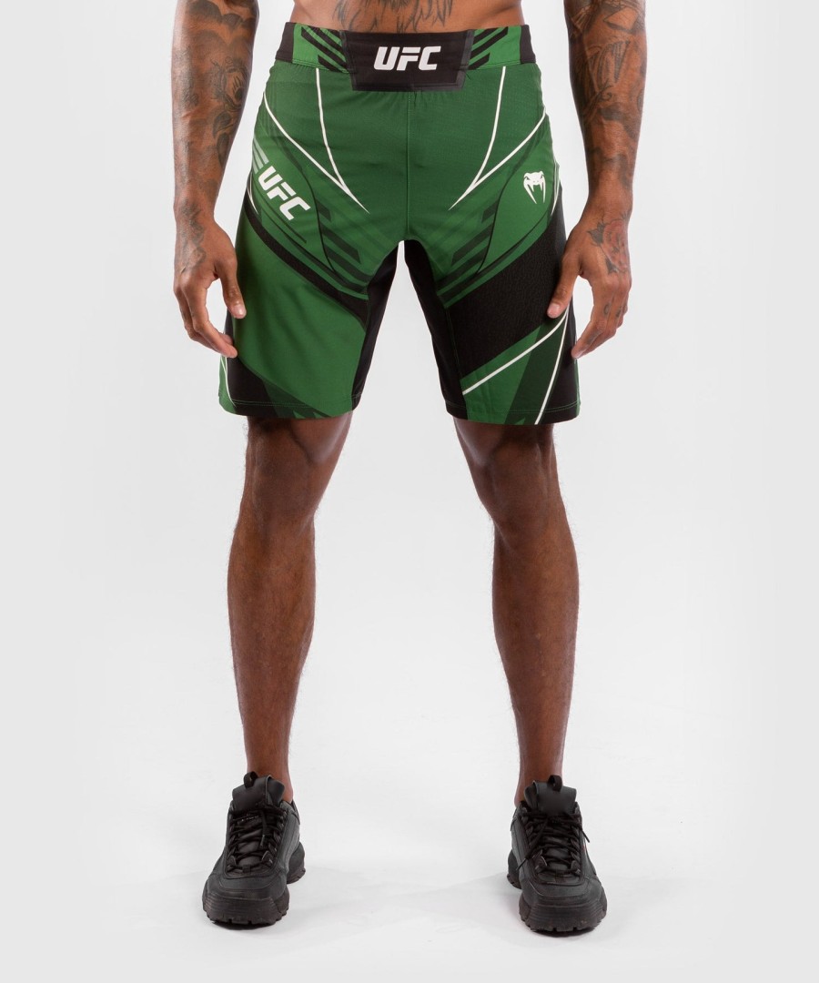 calção ufc venum authentic fight night masculino - comprimento longo - verde