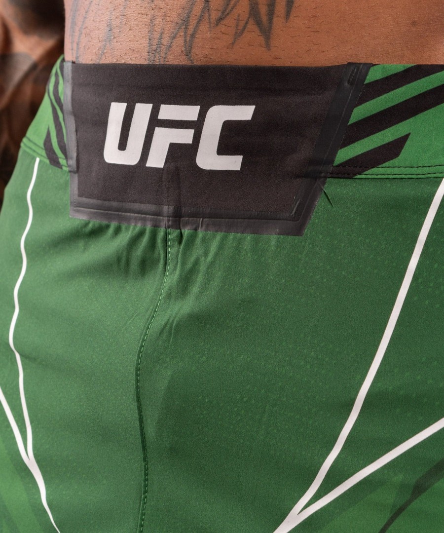 calção ufc venum authentic fight night masculino - comprimento longo - verde