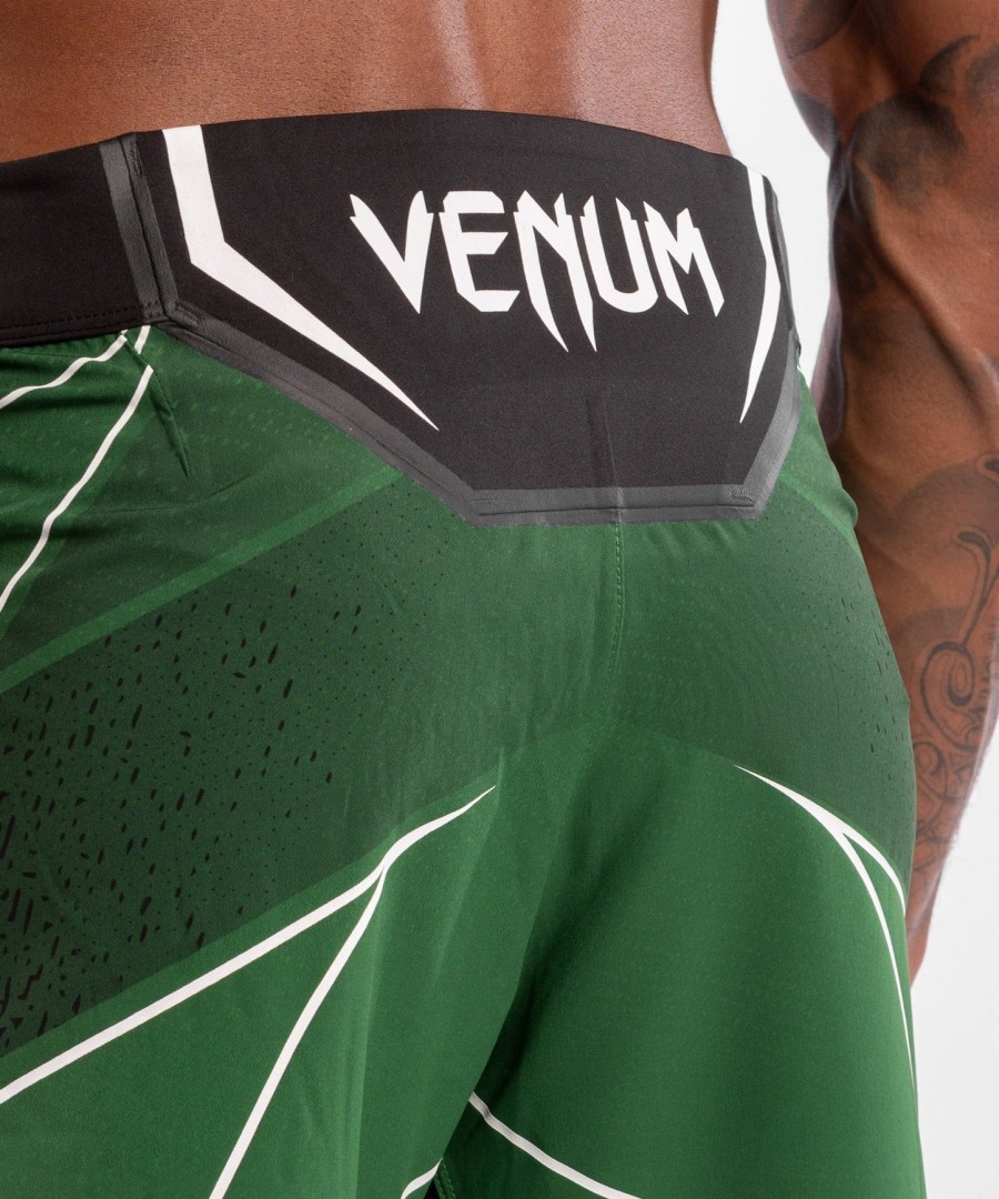 calção ufc venum authentic fight night masculino - comprimento longo - verde