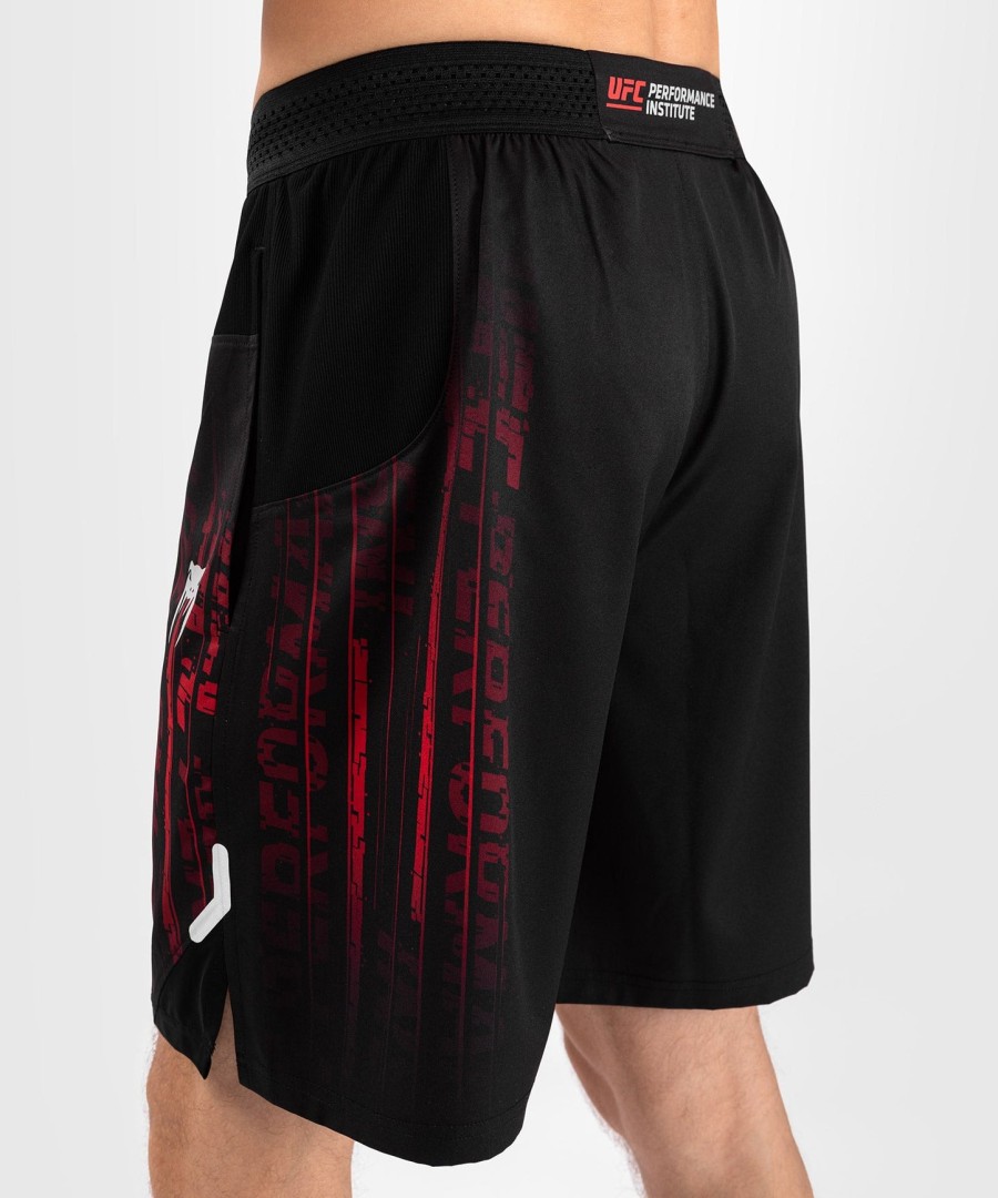 calção de performance masculino ufc venum performance institute 2.0 - pretovermelho