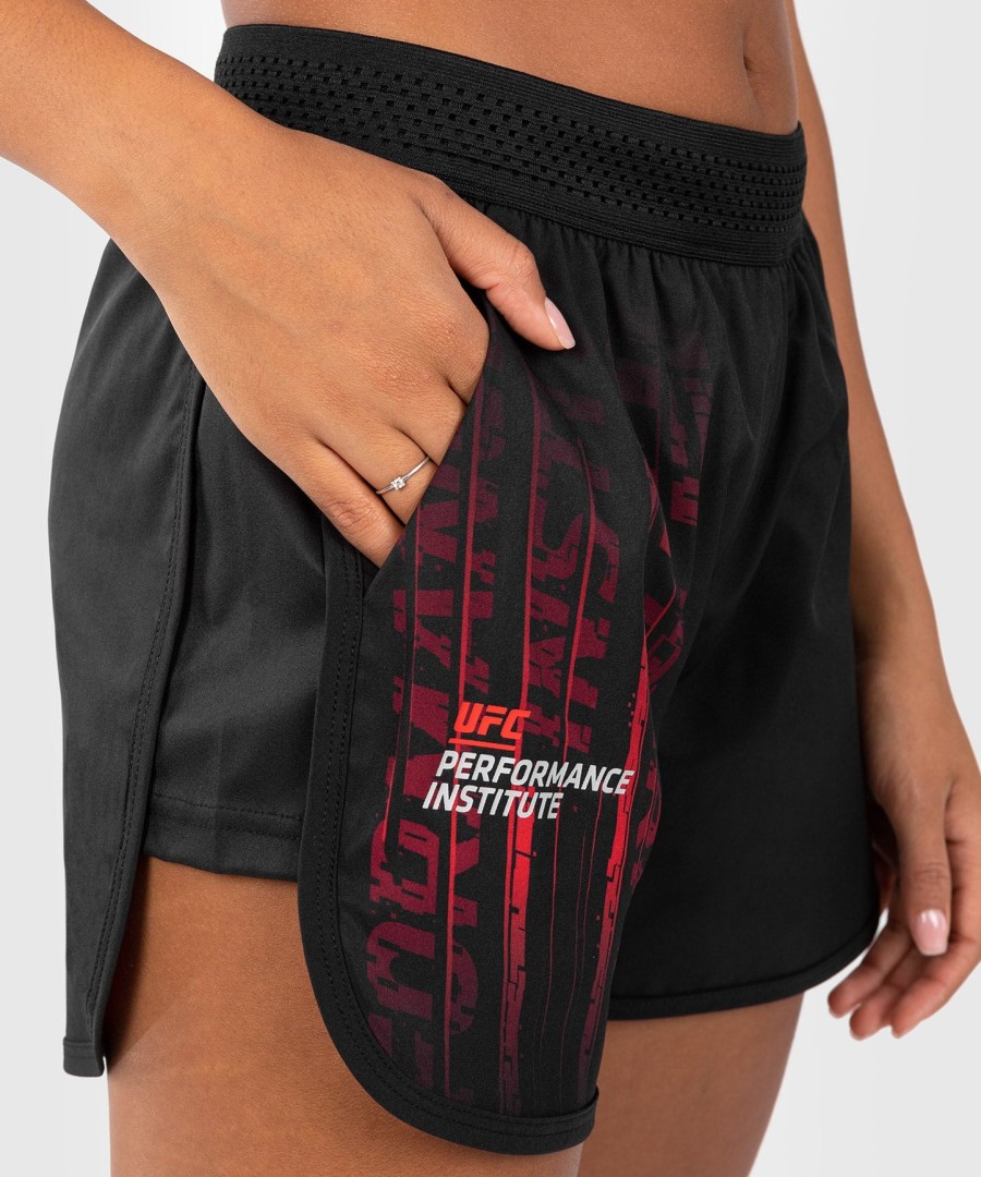 shorts de performance femininos ufc venum performance institute 2.0 - pretovermelho