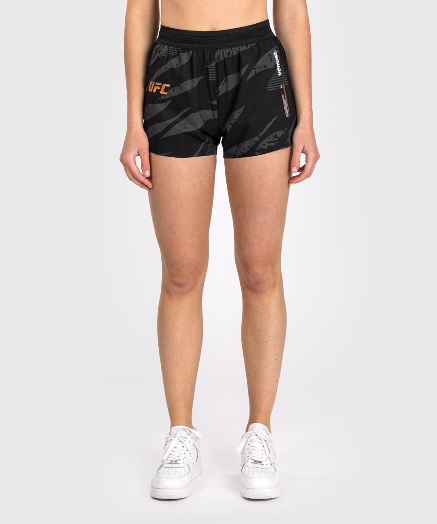 short de performance feminina ufc adrenaline by venum fight week - camuflagem urbana