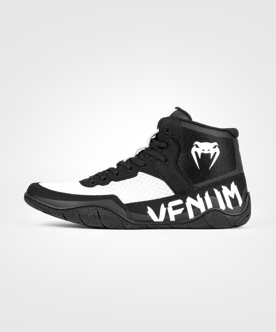 sapatos de luta livre venum elite - pretobranco